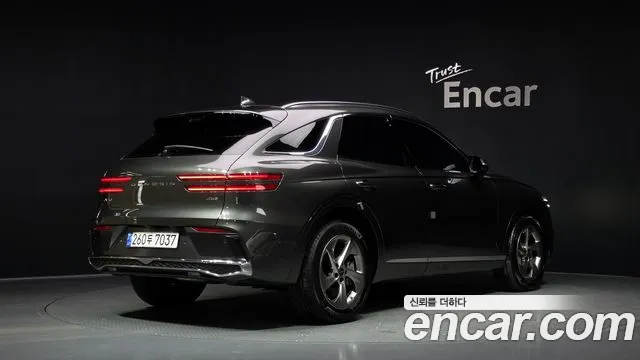 Genesis GV70 2.5T Бензин AWD — Фото автомобиля 2