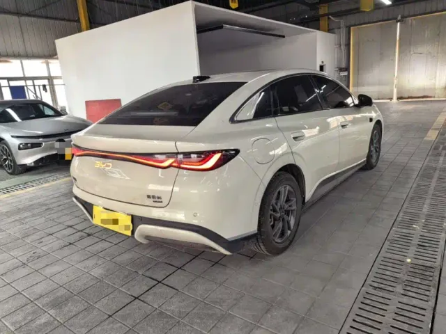 BYD Seal 06 — Фото автомобиля 6