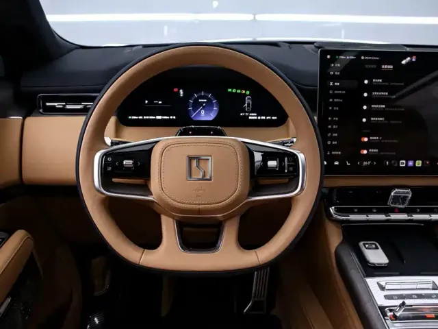 ZEEKR Zeekr 9X 2025 model Ultra Edition 70kWh — Фото автомобиля 7