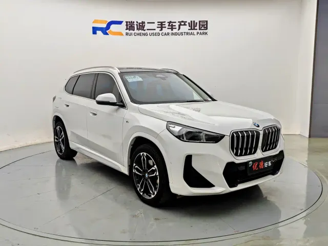 BMW X1 — Фото автомобиля 17