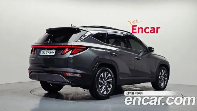 Hyundai Tucson — Фото автомобиля 2