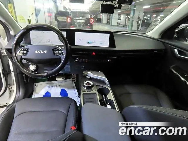 Kia EV6 — Фото автомобиля 10