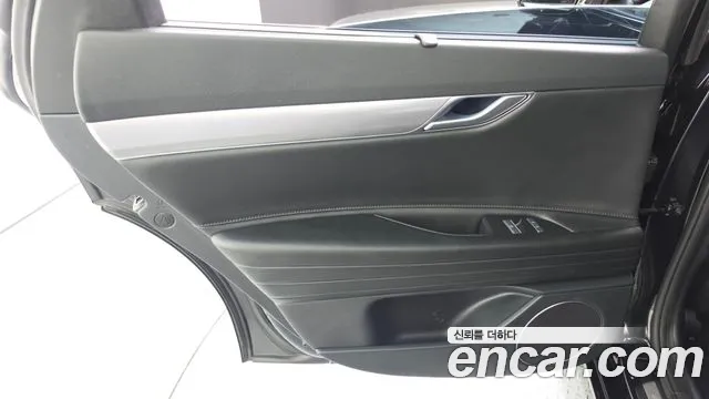 Genesis G80 Бензин 3.5 турбо AWD — Фото автомобиля 21