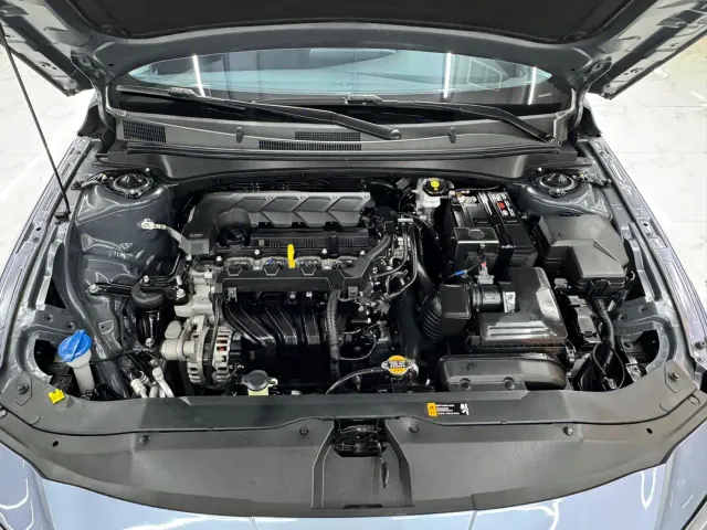 Hyundai Elantra — Фото автомобиля 17