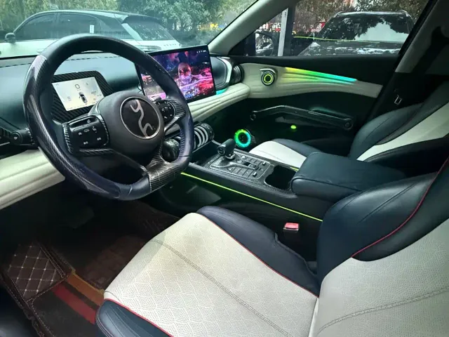BYD Yuan PLUS — Фото автомобиля 5