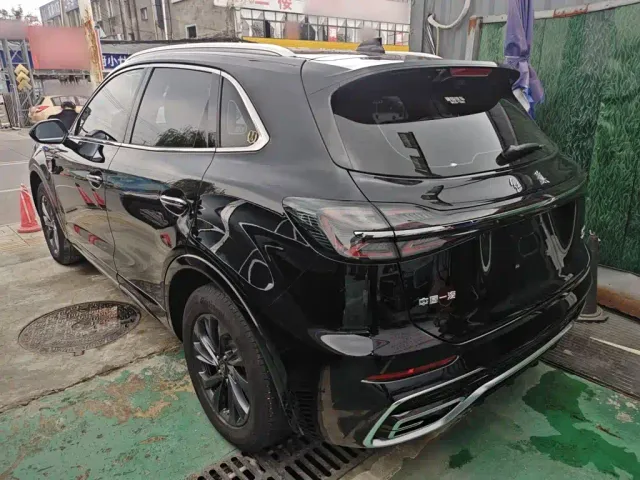 Hongqi HS5 — Фото автомобиля 22