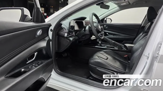 Hyundai Avante — Фото автомобиля 15