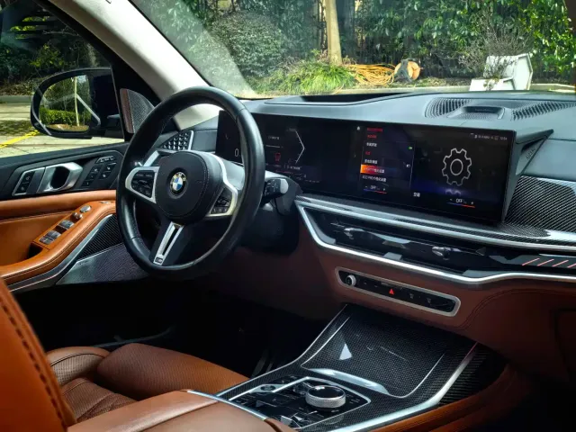 BMW BMW X7 M60i 2023 xDrive M60i — Фото автомобиля 11