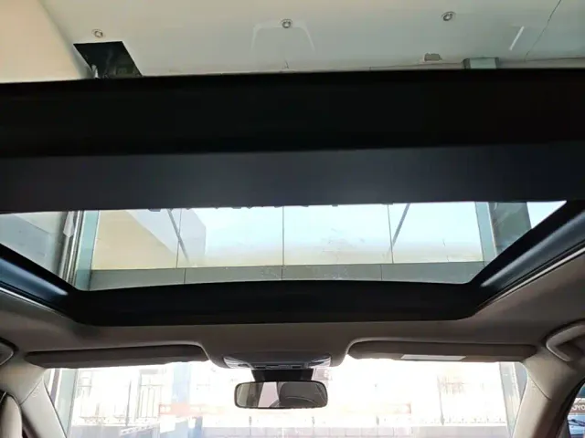 Toyota RAV4 — Фото автомобиля 17