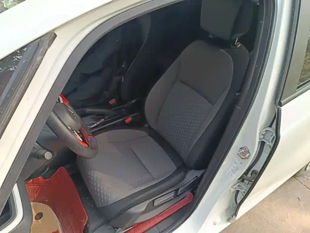 Honda Fit — Фото автомобиля 14