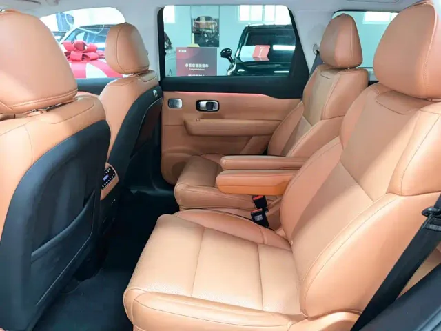 Leapmotor Leapmotor C16 2026 Model Year EV 630 LiDAR Premium Edition 6-Seater — Фото автомобиля 18