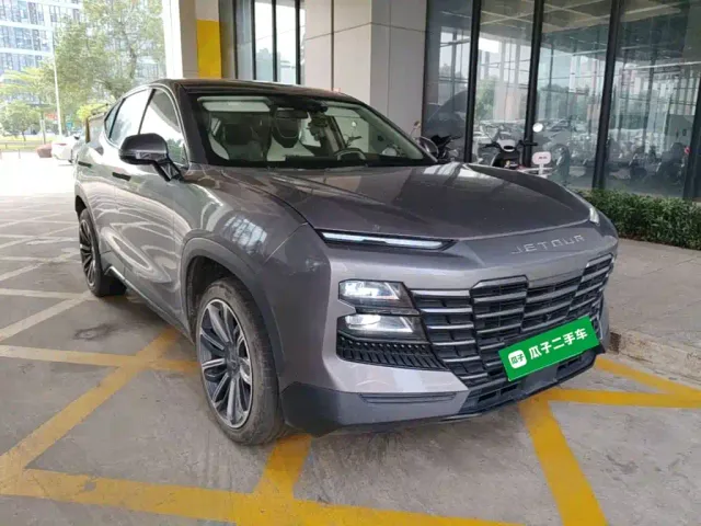Jetour Jetour Dasheng i-DM 2022 1.5T DHT Lightning 01 — Фото автомобиля 3