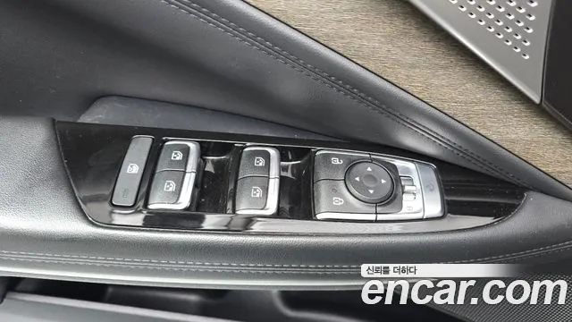 Kia K8 — Фото автомобиля 27