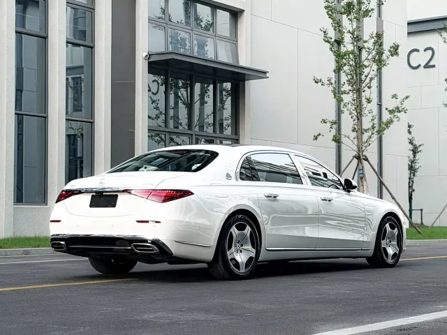 Mercedes-Benz Maybach S-Class — Фото автомобиля 19