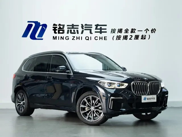 BMW BMW X5 2022 xDrive 30Li Premium M Sport Package — Фото автомобиля 4