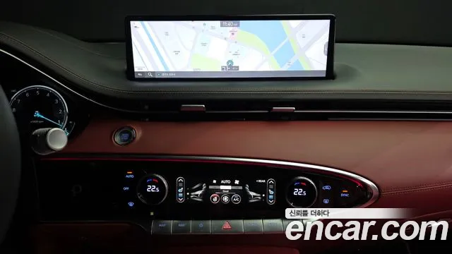 Genesis GV70 — Фото автомобиля 26