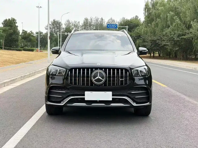 Mercedes-Benz GLE-Class AMG — Фото автомобиля 3