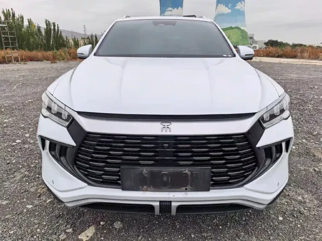 BYD Song Pro — Фото автомобиля 2