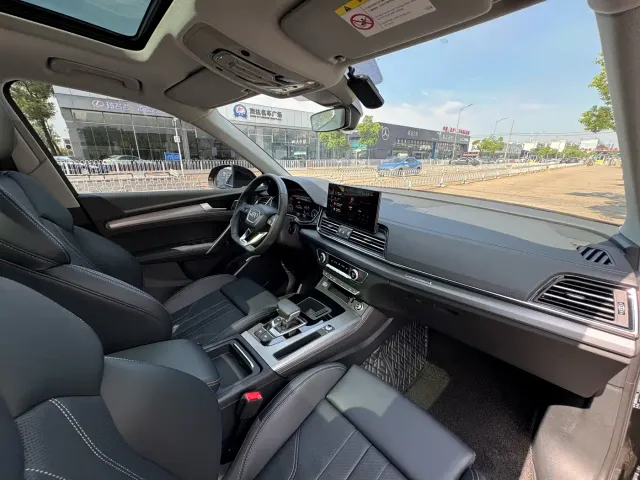 Audi Q5L — Фото автомобиля 14