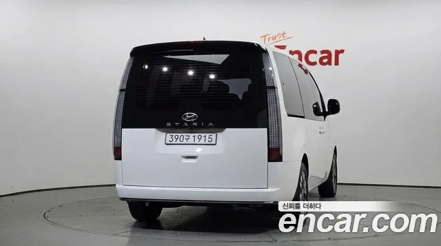 Hyundai Staria — Фото автомобиля 4