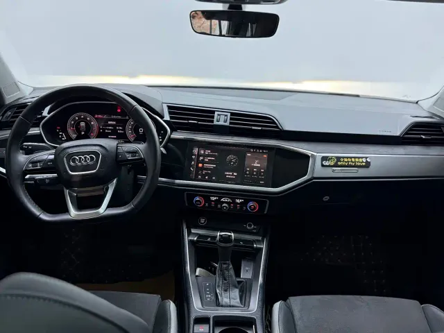 Audi Q3 — Фото автомобиля 14