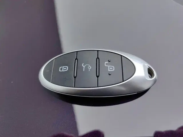 Bestune Besturn M9 — Фото автомобиля 19