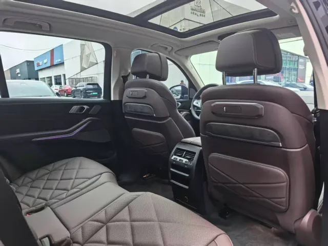 BMW X5 — Фото автомобиля 8