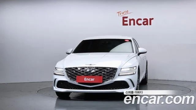 Genesis G80 RG3 — Фото автомобиля 3