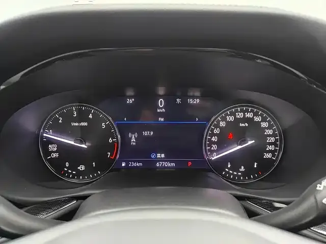 Buick Envision Plus — Фото автомобиля 6
