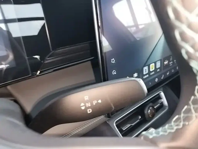 BYD Qin L — Фото автомобиля 13