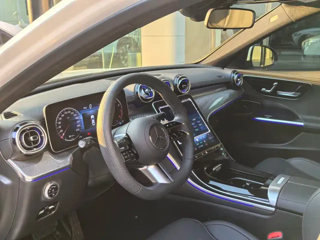 Mercedes-Benz C-Class — Фото автомобиля 8