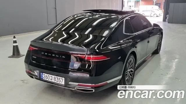 Genesis G90 Бензин 3.5 турбо AWD — Фото автомобиля 2