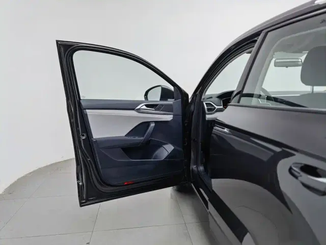 Volkswagen Tharu — Фото автомобиля 8