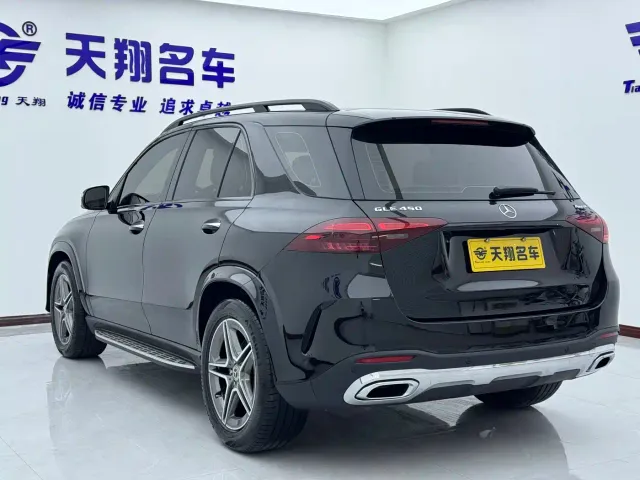 Mercedes-Benz GLE-Class — Фото автомобиля 21