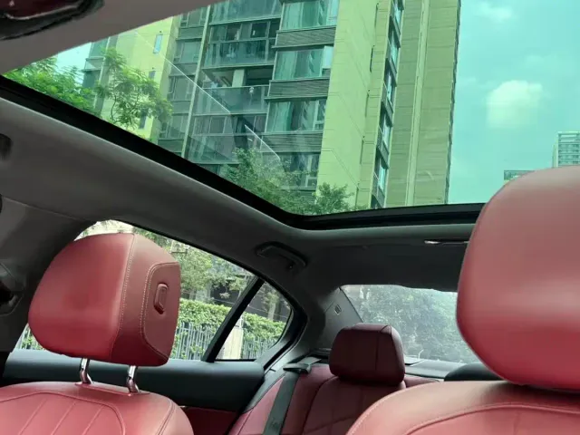 BMW 5 Series — Фото автомобиля 10