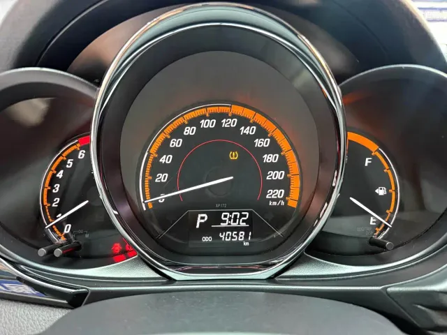 Toyota YARiS L Zhi Xuan — Фото автомобиля 16
