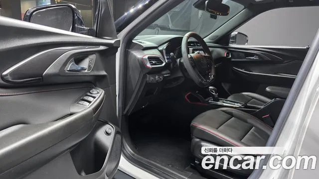 Chevrolet Trailblazer — Фото автомобиля 15