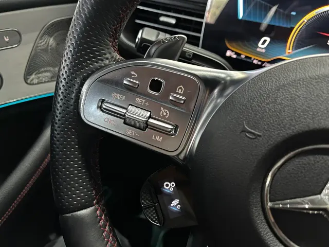 Mercedes-Benz GLE-Class AMG — Фото автомобиля 22