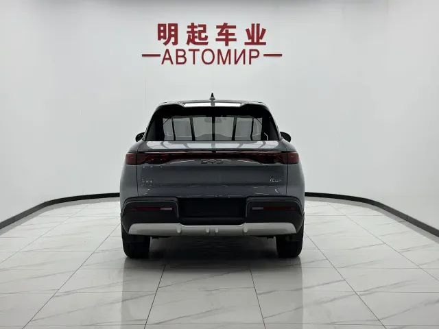 BYD Yuan UP — Фото автомобиля 10