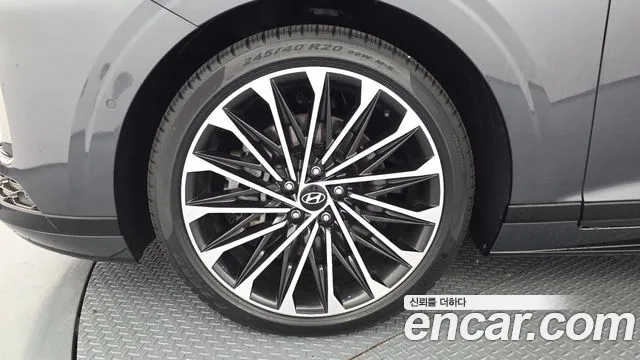 Hyundai Grandeur GN7 — Фото автомобиля 5