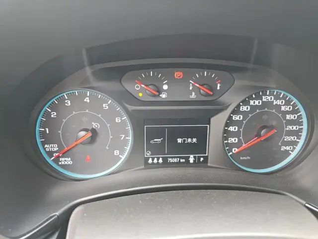 Chevrolet Equinox — Фото автомобиля 7