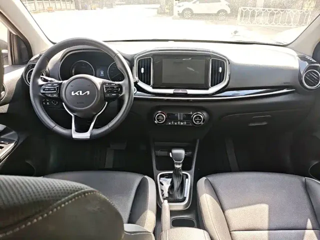 Kia KX1 — Фото автомобиля 9