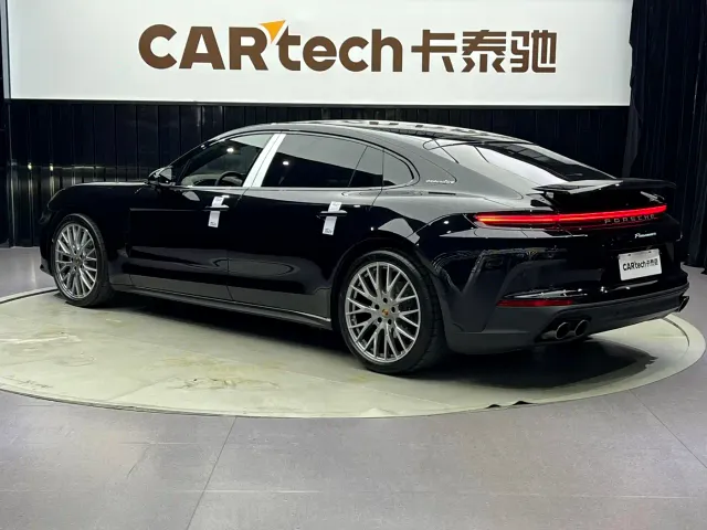 Porsche Panamera 2026 Panamera Executive Long Wheelbase 2.9T — Фото автомобиля 6