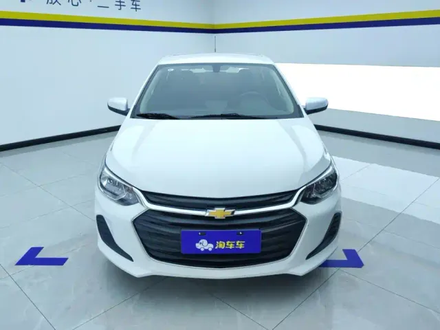 Chevrolet Cavalier — Фото автомобиля 2