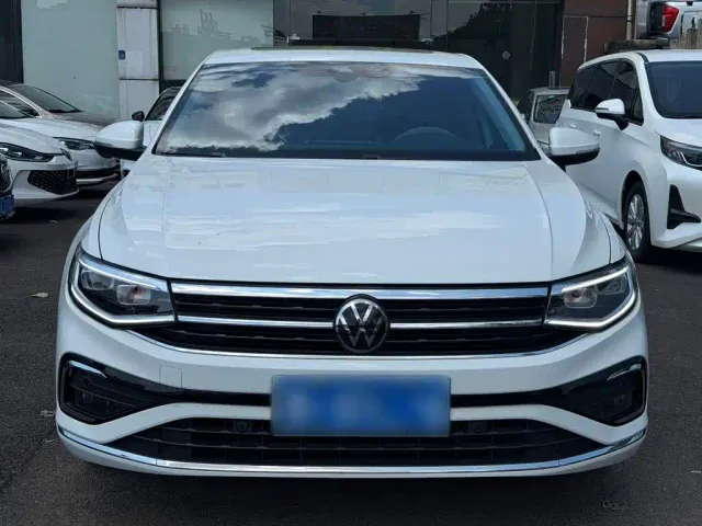 Volkswagen Bora — Фото автомобиля 10