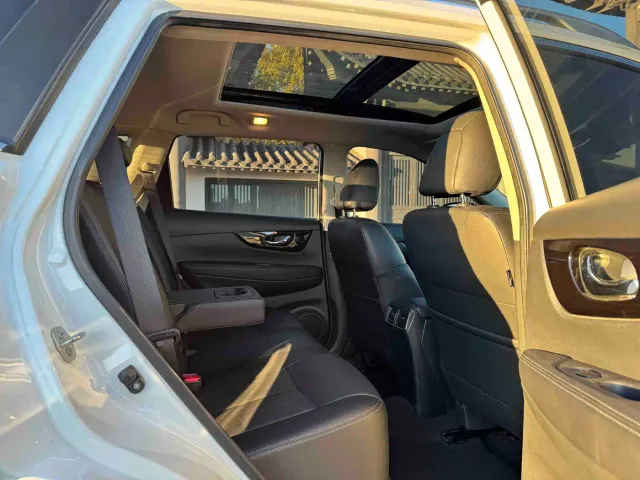 Nissan X-Trail — Фото автомобиля 10