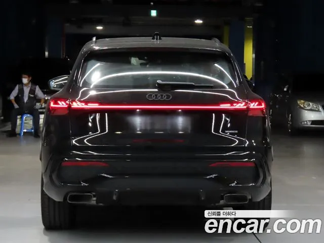 Audi Q5 45 TFSI quattro S Line — Фото автомобиля 8