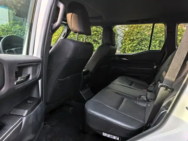 Toyota Prado — Фото автомобиля 11