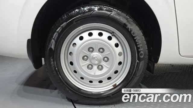 Hyundai Staria — Фото автомобиля 5