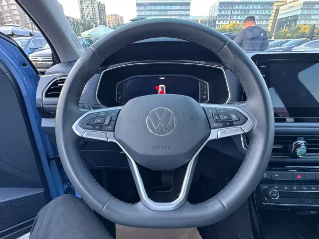 Volkswagen Tharu — Фото автомобиля 7